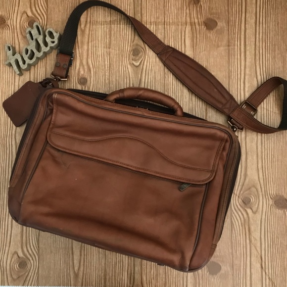 Avenues leather briefcase Clearance